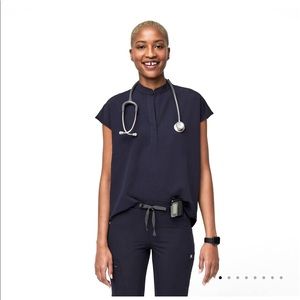 Rafeala oversized scrub top
